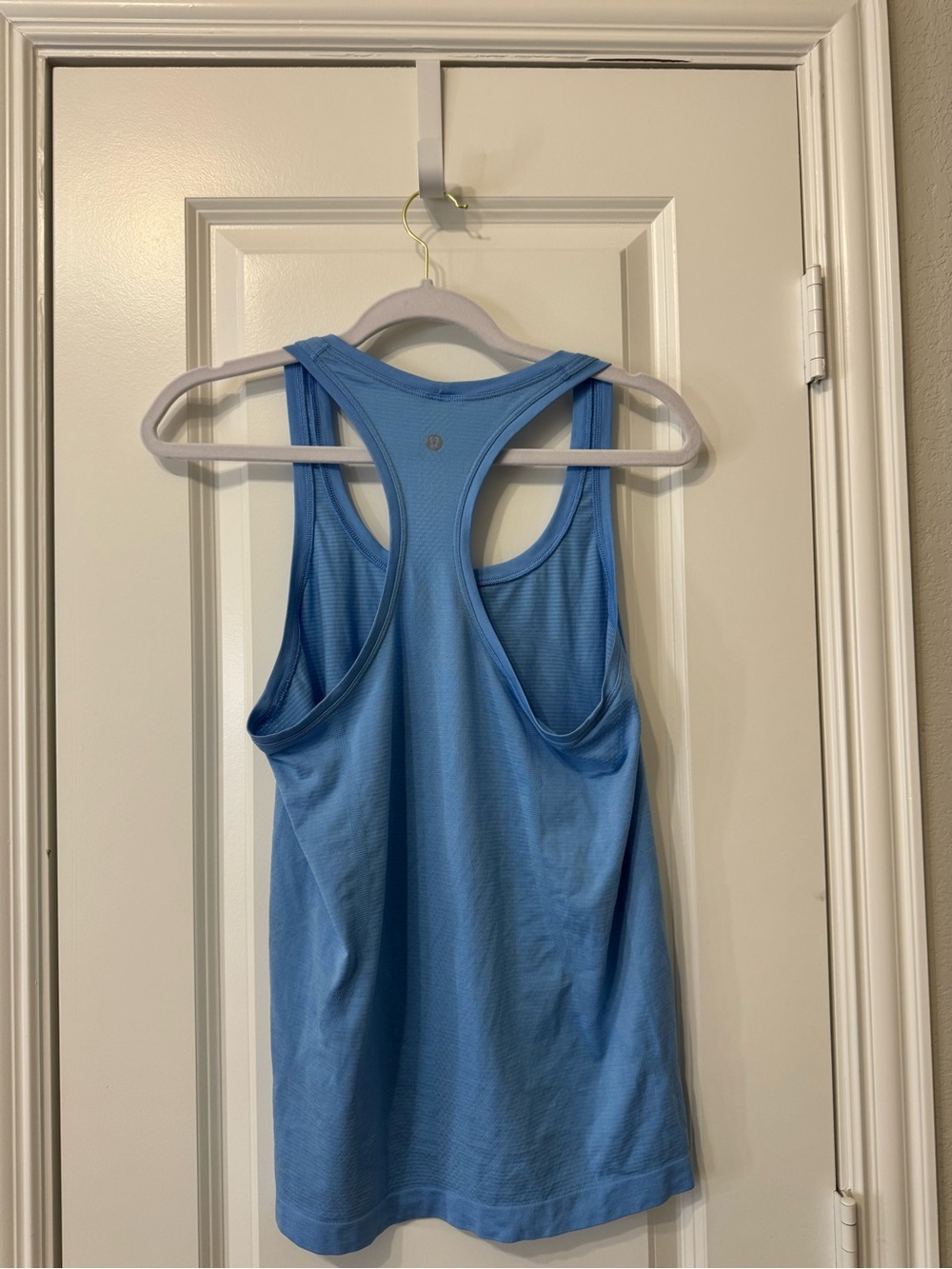 lululemon athletica Blue Swiftly Tech Racerback Tank - Picture 2 of 2